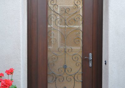Entry doors (13)