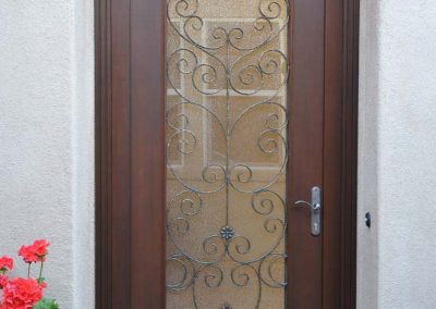 GOUGOV DOOR